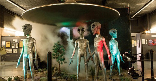 Những bí mật của sự kiện Roswell, một trong những bí ẩn nổi tiếng và gây tranh cãi nhất thế kỷ 20