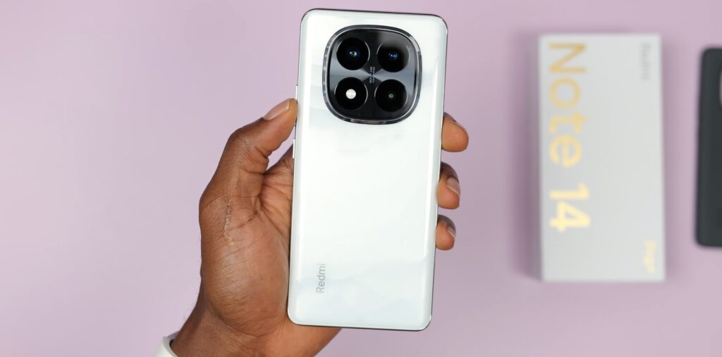 Redmi Note 15 Pro+ lộ diện: Pin gần 8.000mAh, camera kép 50MP chuyên zoom, cấu hình vẫn ngon, giá dự kiến khoảng 10 triệu- Ảnh 1.