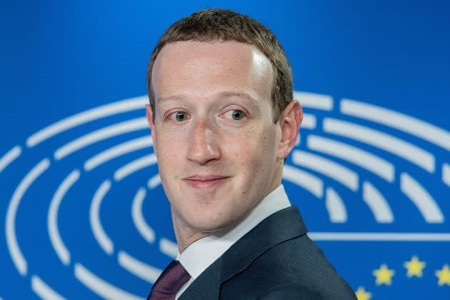 Mark Zuckerberg: Thà chi nhầm vài trăm tỷ USD còn hơn bỏ lỡ 'thời khắc AI'- Ảnh 1.