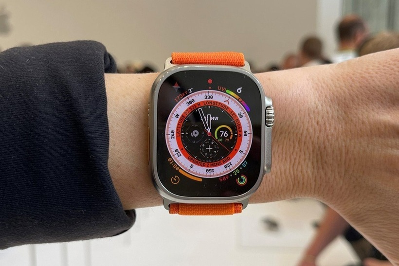Cận cảnh Apple Watch Ultra 3.
