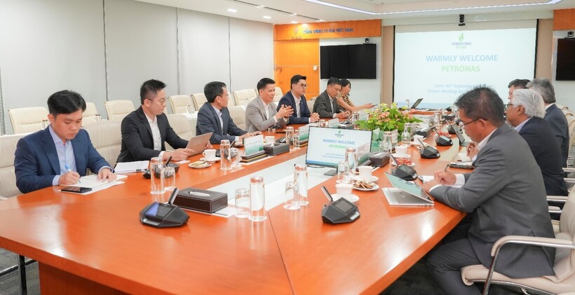 PV GAS và Petronas cam kết thiết lập quan hệ hợp tác toàn diện, lâu dài và bền vững