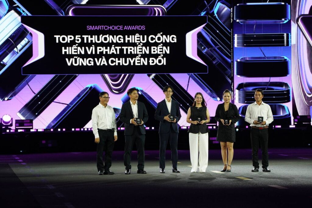 Top 5 Thương hiệu Cống hiến vì Phát triển Bền vững và Chuyển đổi Xanh gọi tên 5 cái tên vươn mình mạnh mẽ trong kỷ nguyên "xanh hóa"- Ảnh 1.